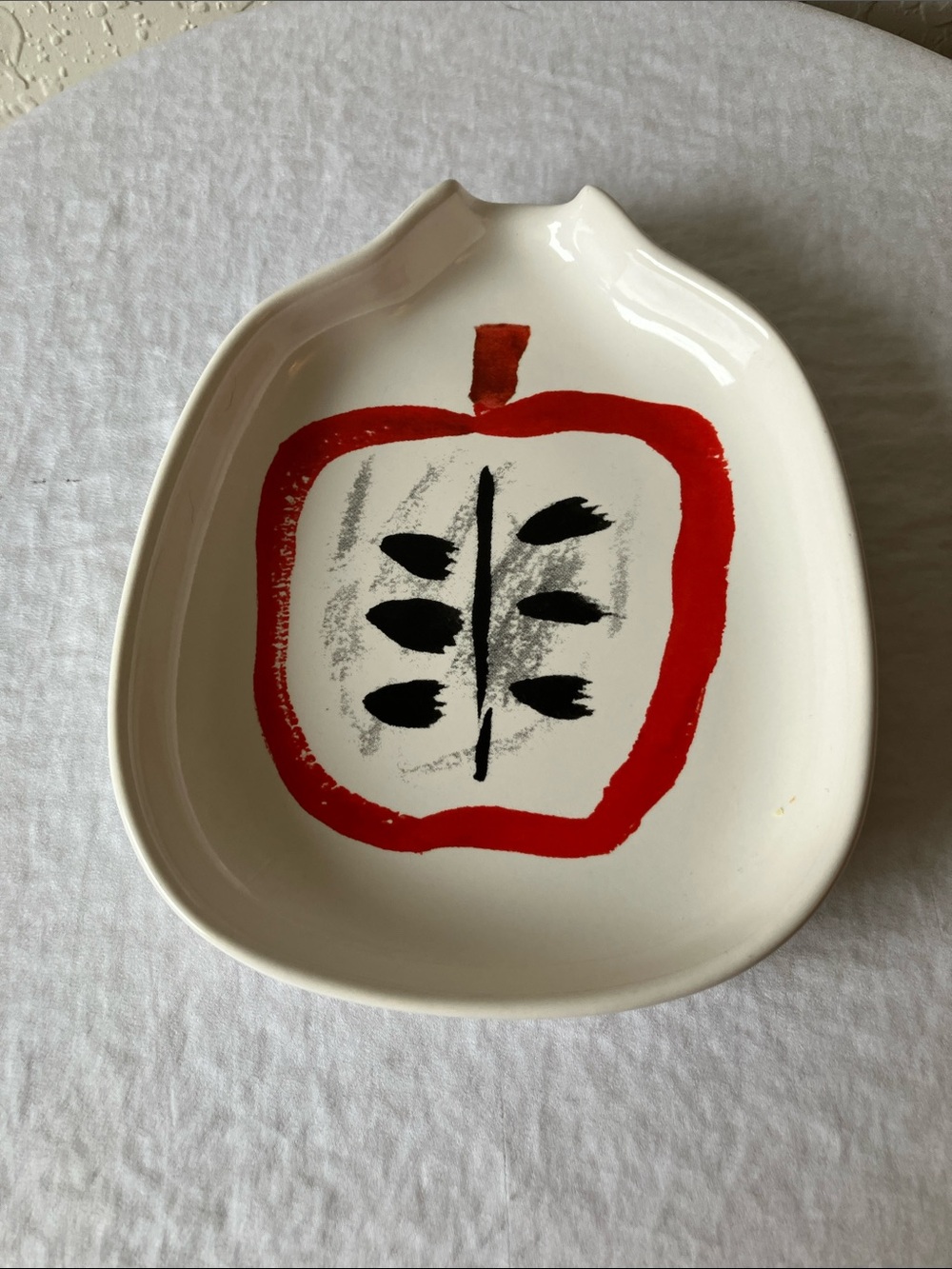 kate spade: Red & Black Apple Ceramic Spoon Rest- marks on bottom